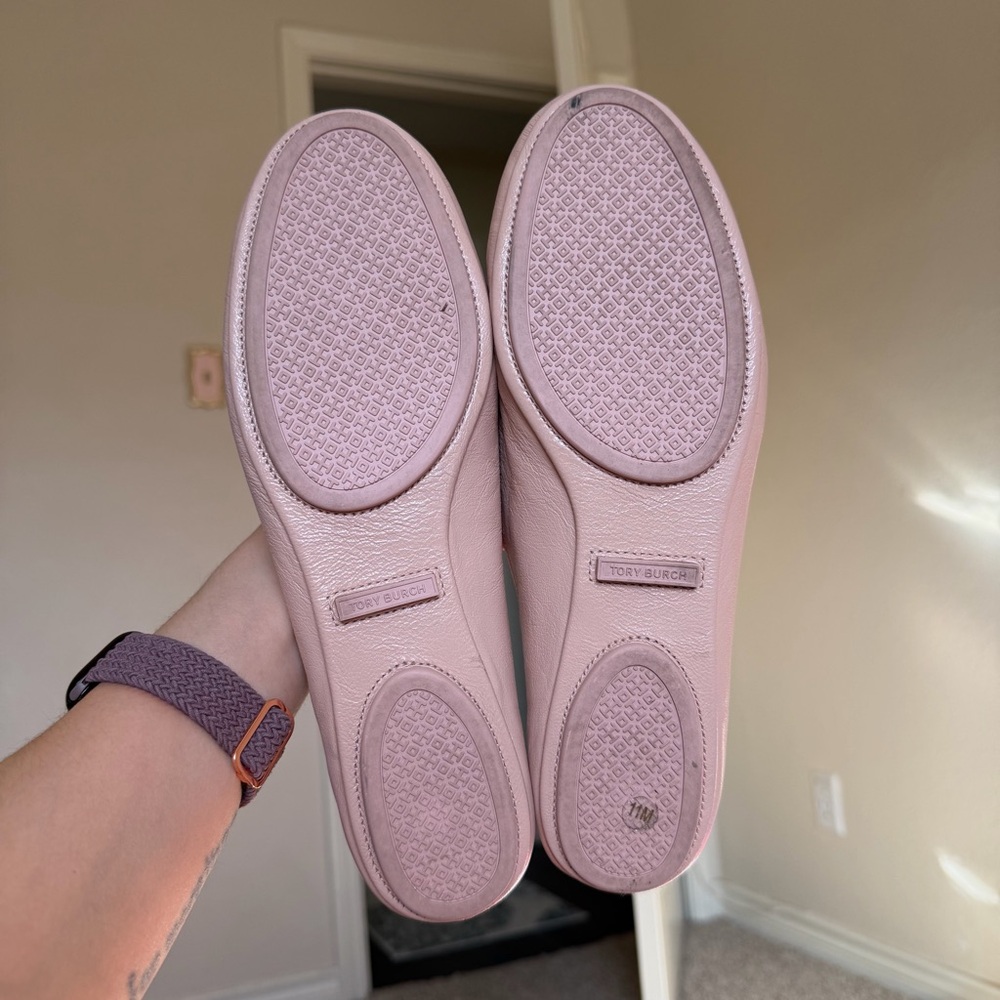 Tory Burch Minnie Travel Ballet with Leather Logo Goat Leather Flat - Picture 8 of 9